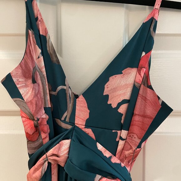 Hutch Floral Dress - Picture 6 of 7